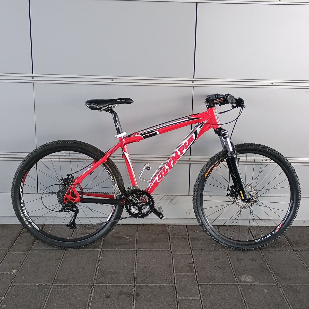 Mountain bike marca Olympia a disco